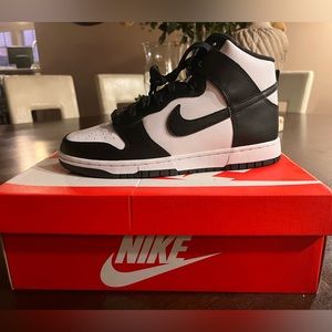 dunk high panda size 9 men